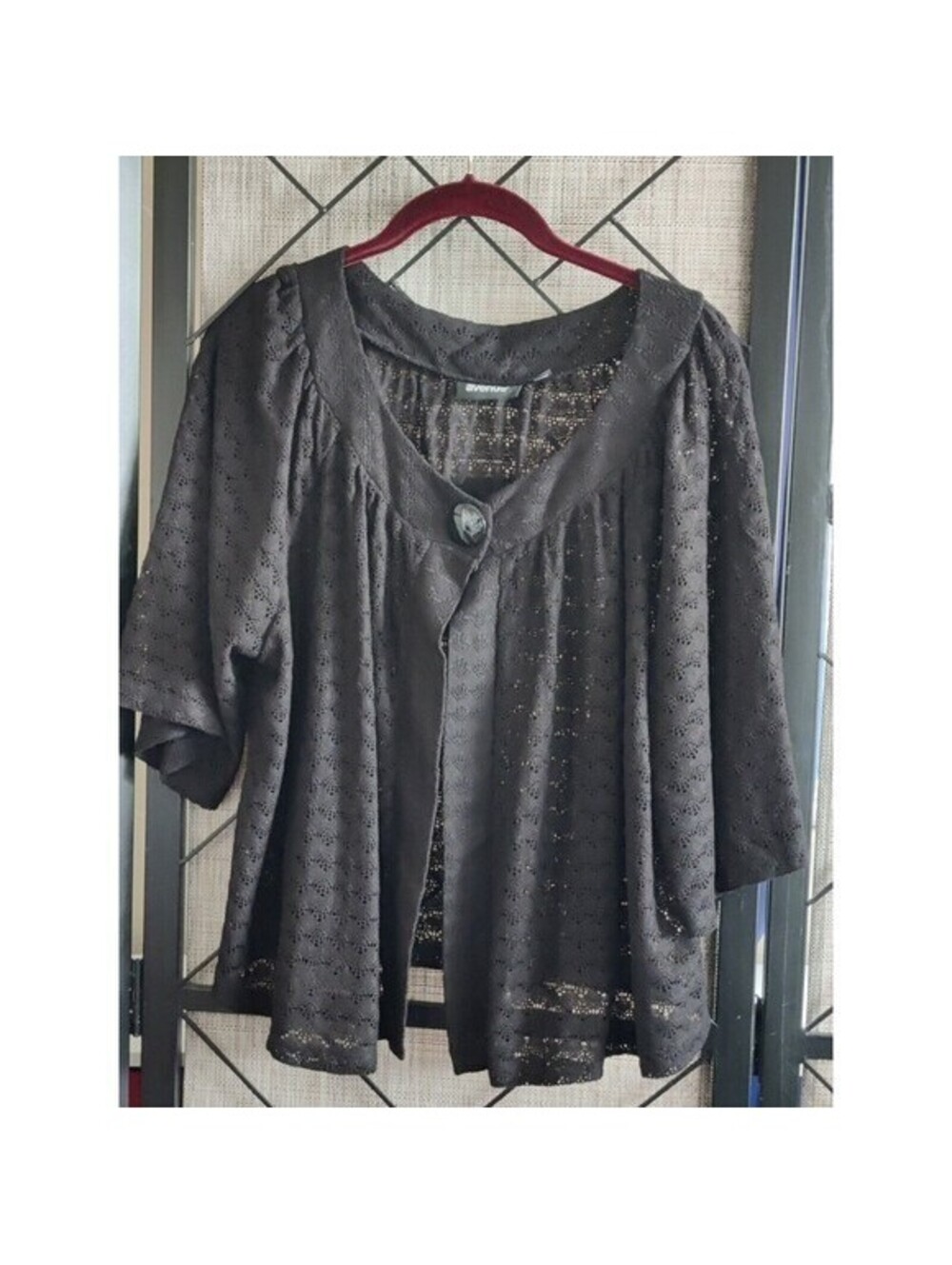 Avenue Black Lace Button Front Cardigan Size 18/20